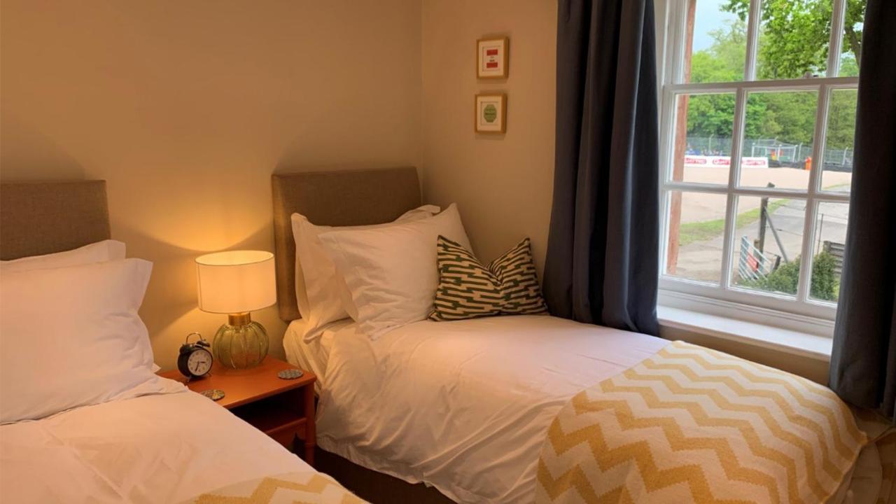 Oulton Park Lodge Little Budworth ภายนอก รูปภาพ